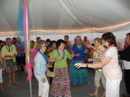 Luau 016