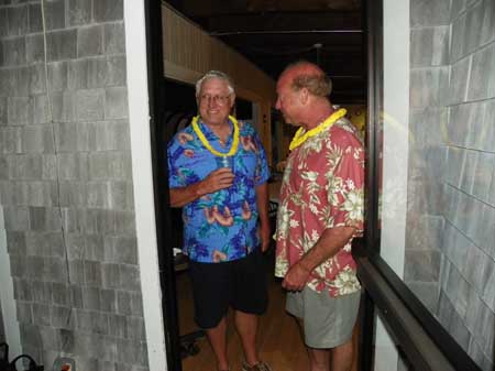 Luau 025