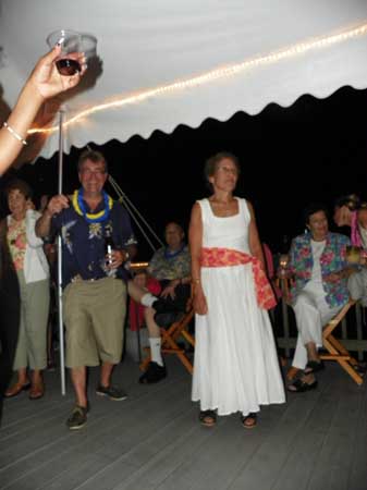 Luau 034