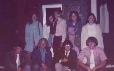 youngcrowd2